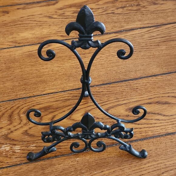 Eiffel Towel Paris decorative ceramic plate with metal plate holder - Picture 3 of 11